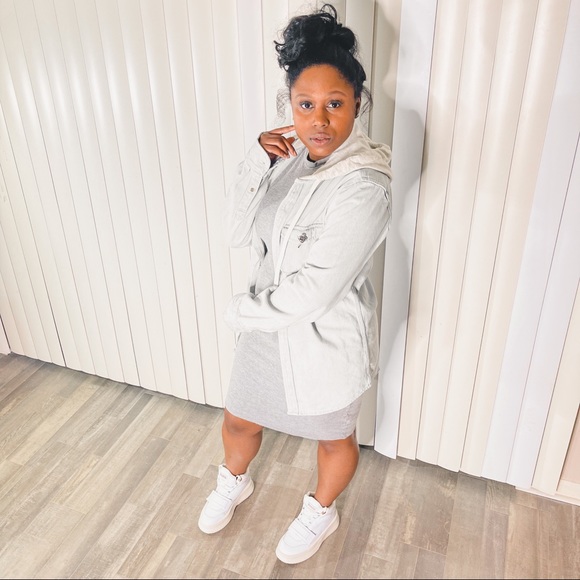 Meet your Posher, Kristina - Picture 1 of 1